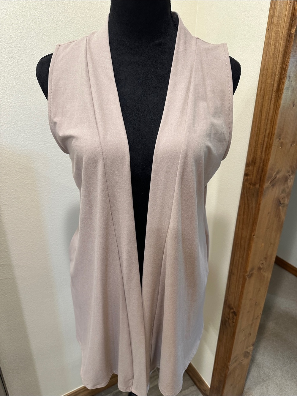 Sleeveless Open-Front Tunic Vest in Beige
